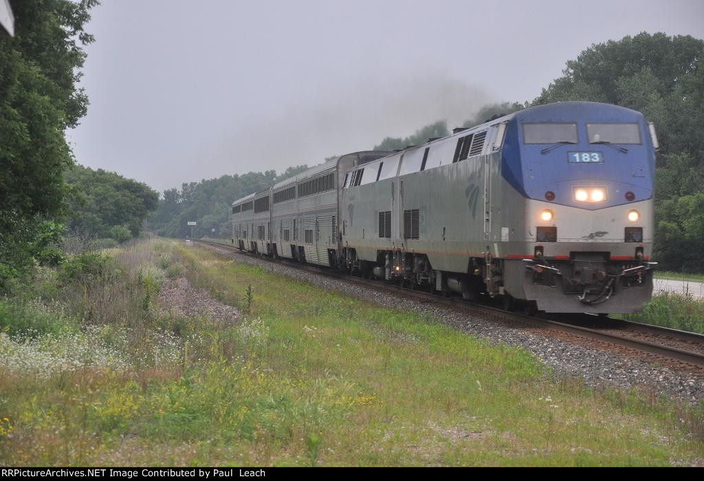 "Empire Builder" rolls east